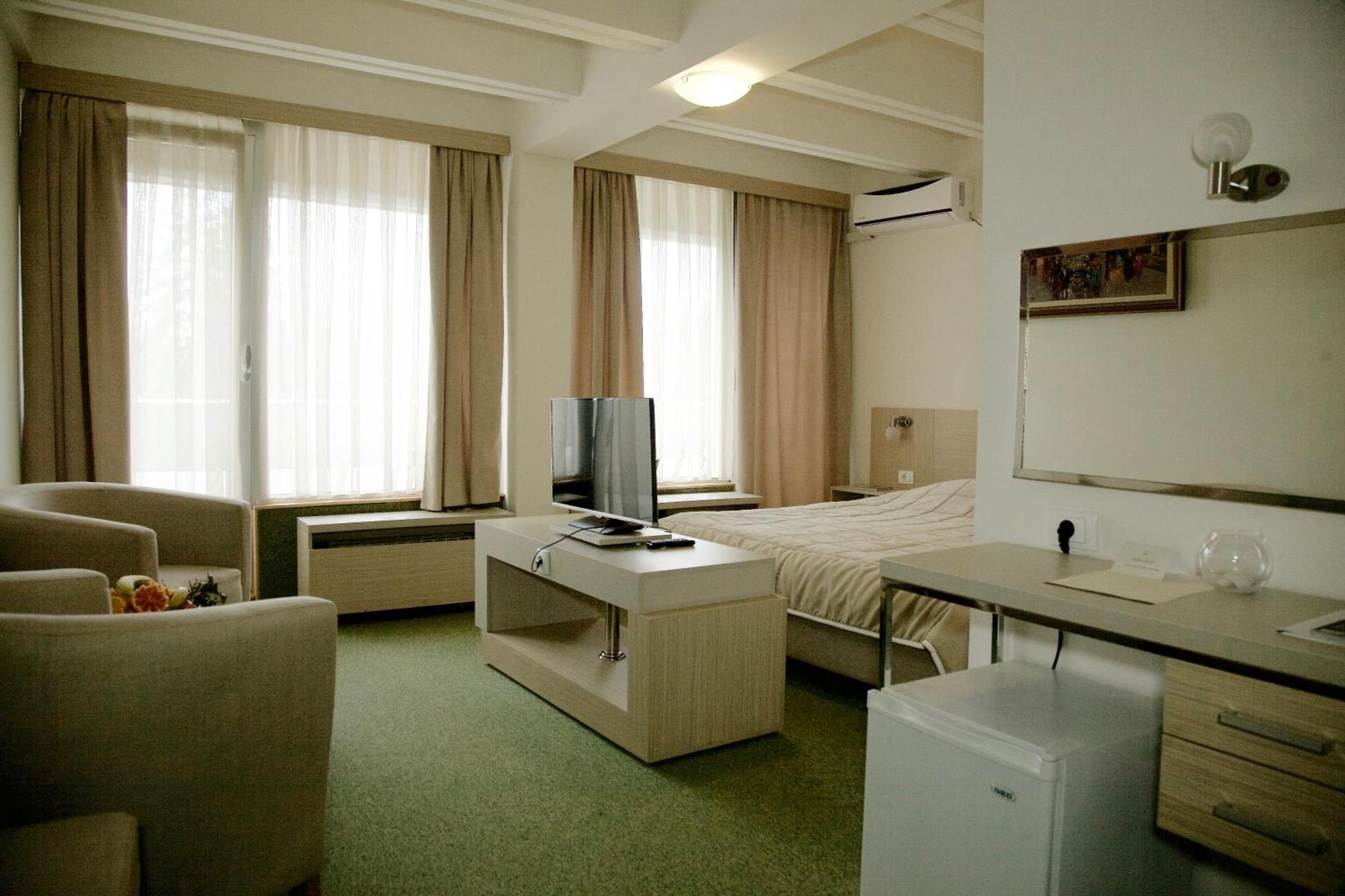 Medical&Spa Centre Merkur Vrnjačka Banja Cameră foto